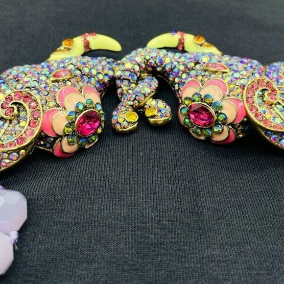 Heidi Daus Double Vision Crystal Beaded Elephant Necklace NWOT - Picture 13 of 13